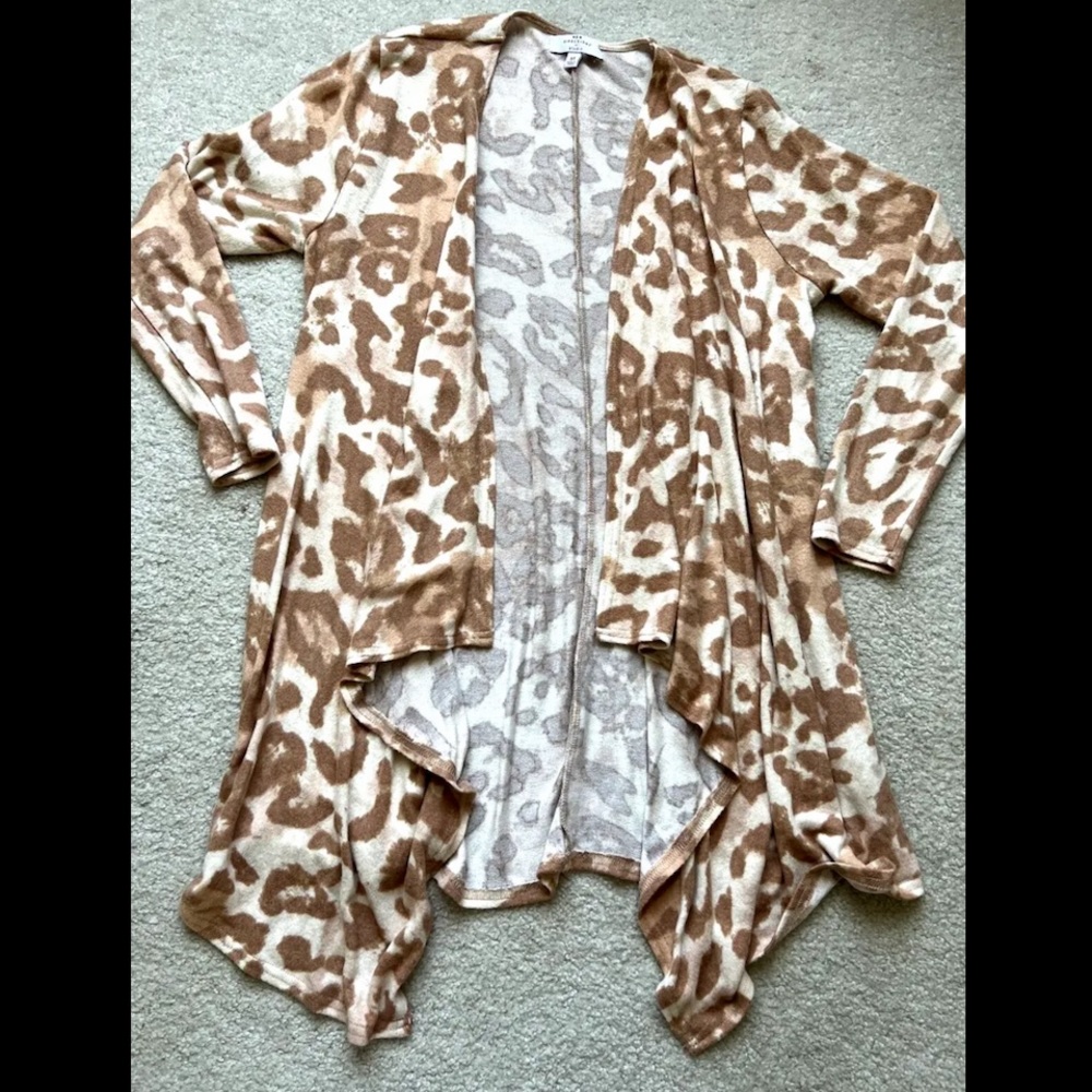 New Directions Animal Print Open Front Waterfall Asymmetrical Hem Cardigan Sz M
